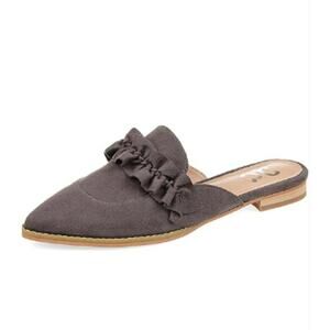 Journee Collection Kessie Ruffles Mule Flats